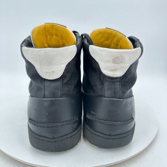 Fendi Men Size 9 Black Leather Printed High Top Lace Up Casual Shoes - Picture 6 of 13